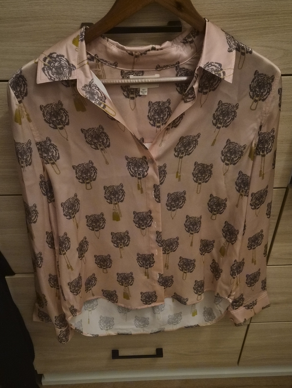 L'AGENCE Pink Tiger-Print Button-Down Blouse